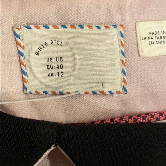 Black dress - Picture 4 of 4